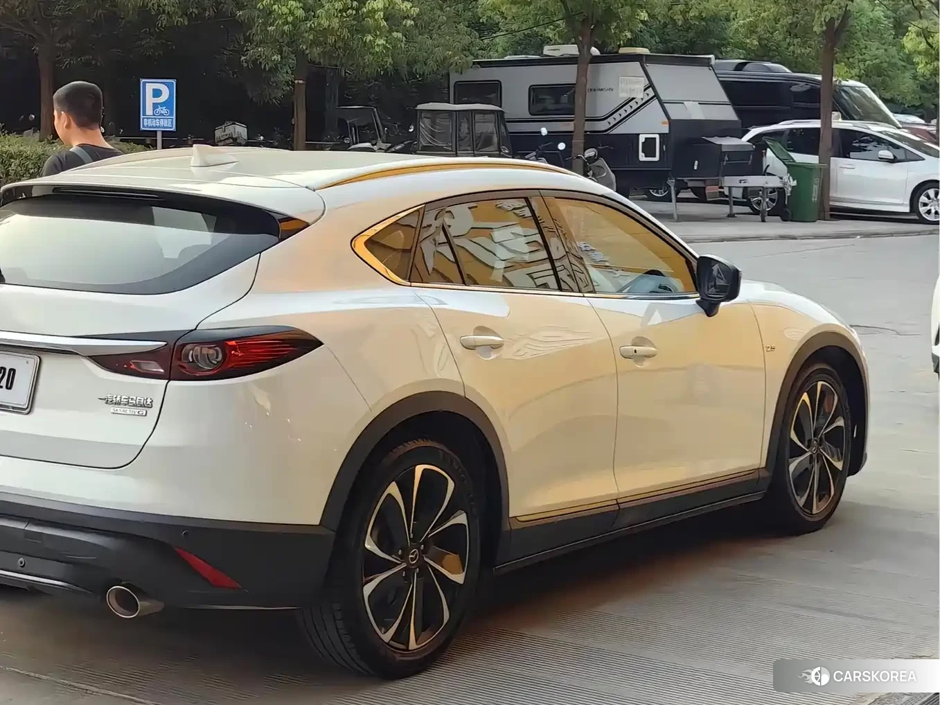Mazda CX-4 2021 Белый из Китая, фото 2