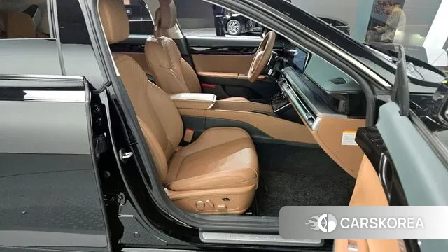 Hyundai Grandeur Hybrid (GN7) 2023 Черный из Кореи, фото 2