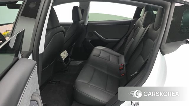 Tesla Model 3 2025 Белый из Кореи, фото 2