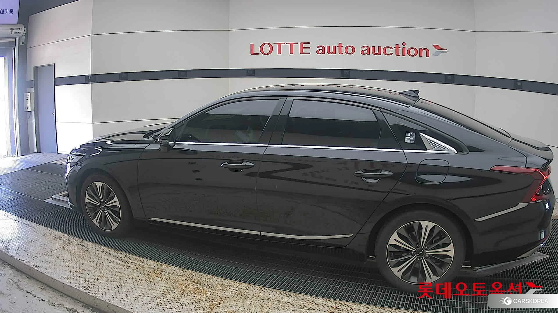 Kia K8 Hybrid 2023 Черный из Кореи, фото 2