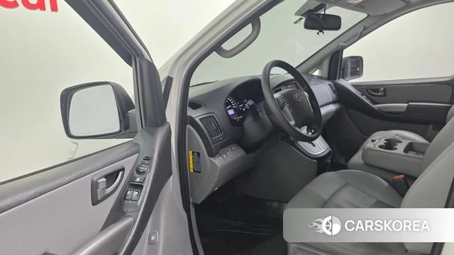 Hyundai The New Grand Starex 2019 Белый из Кореи, фото 2