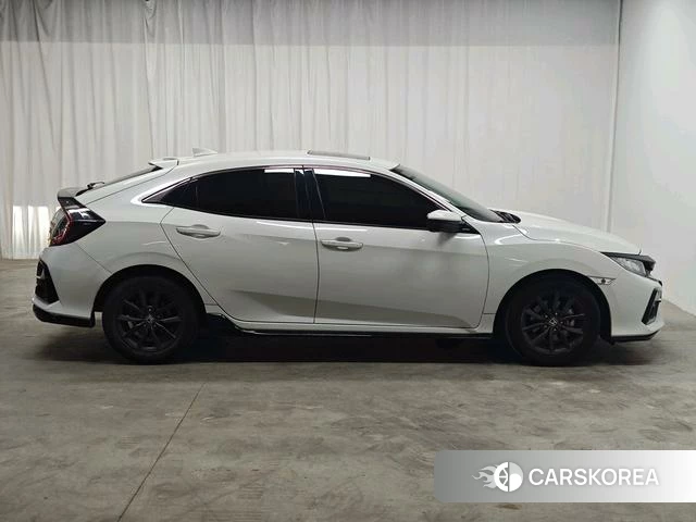 Honda Civic 2021 Белый из Китая, фото 2