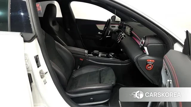 Mercedes-Benz CLA-Class C118 2023 Белый из Кореи, фото 2