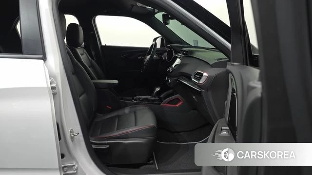 Chevrolet (GM Daewoo) Trailblazer 2020 Белый из Кореи, фото 2