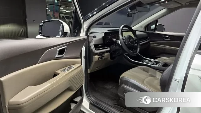 Kia The New Carnival 4th Generation 2023 Белый из Кореи, фото 2