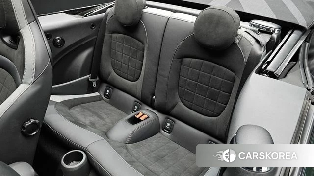 Mini Cooper S Convertible 2024 Темно-зеленый из Кореи, фото 2
