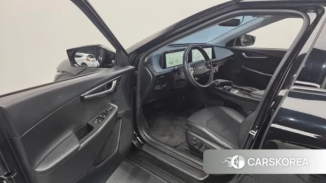 Kia EV6 2022 Черный из Кореи, фото 2