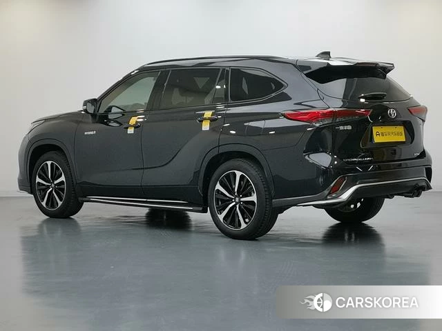 Toyota Crown Lufang 2022 Черный из Китая, фото 2