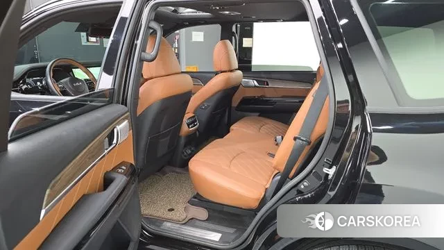 Kia Mohave Master 2023 Черный из Кореи, фото 2