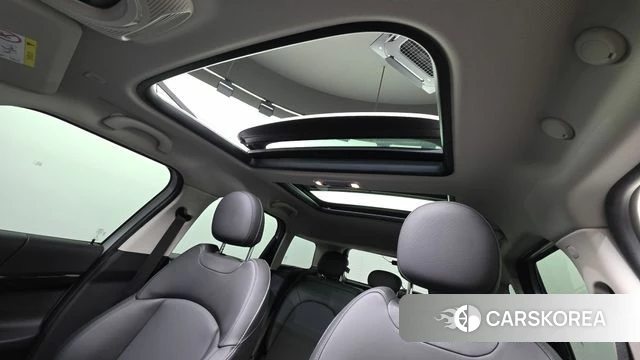Mini Cooper Countryman 2022 Серебряный из Кореи, фото 2
