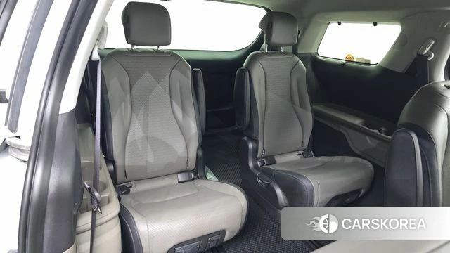 Kia The New Carnival 4th Generation 2024 Белый из Кореи, фото 2