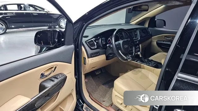 Kia The New Carnival 2018 Черный из Кореи, фото 2