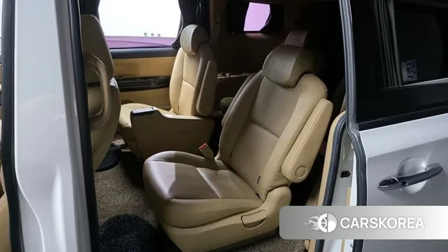 Kia The New Carnival 2019 Белый из Кореи, фото 2