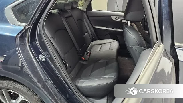 Kia The New K3 2nd generation 2022 Синий из Кореи, фото 2