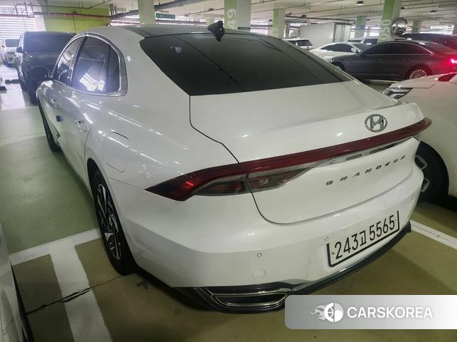 Hyundai The New Grandeur IG Hybrid 2022 Белый из Кореи, фото 2
