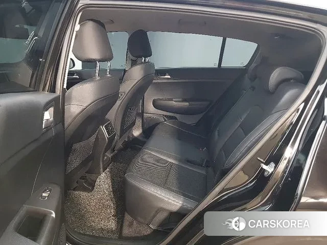 Kia Sportage The Bold 2021 Черный из Кореи, фото 2