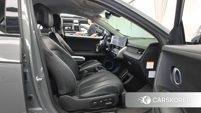 Hyundai Ionic 5 2021 Серебристо-серый из Кореи, фото 2