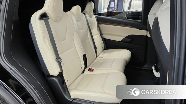 Tesla Model X 2024 Черный из Кореи, фото 2