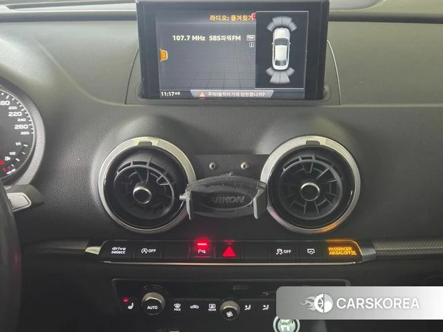 Audi New A3 2018 Белый из Кореи, фото 2