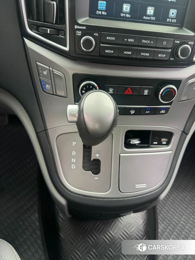 Hyundai The New Grand Starex 2020 Серебряный из Кореи, фото 2