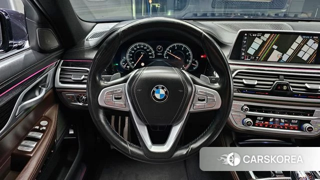 BMW 7 Series (G11) 2019 Черный из Кореи, фото 2