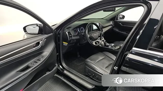 Hyundai Grandeur IG 2018 Черный из Кореи, фото 2