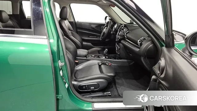 Mini Cooper SD Clubman 2020 Зеленый из Кореи, фото 2