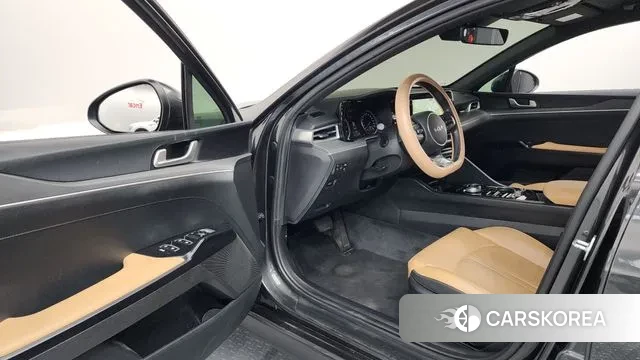 Kia K5 3rd generation 2021 Серый из Кореи, фото 2