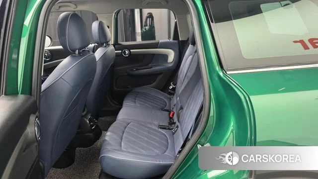 Mini Cooper S Countryman 2023 Зеленый из Кореи, фото 2