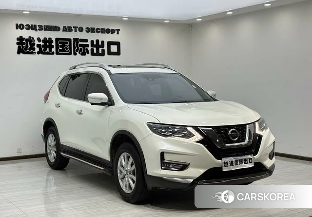 Nissan Qijun 2023 Белый из Китая, фото 2