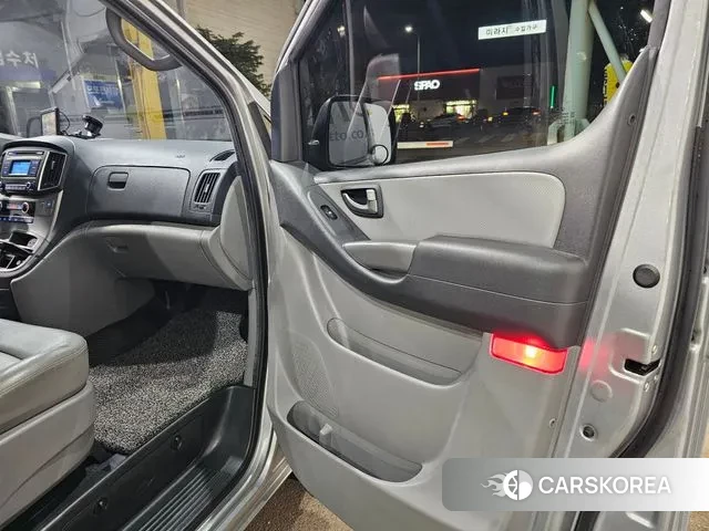 Hyundai The New Grand Starex 2020 Серебряный из Кореи, фото 2