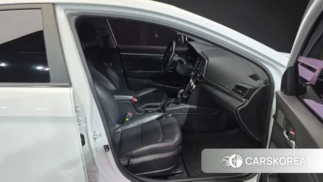 Hyundai The New Avante AD 2018 Белый из Кореи, фото 2