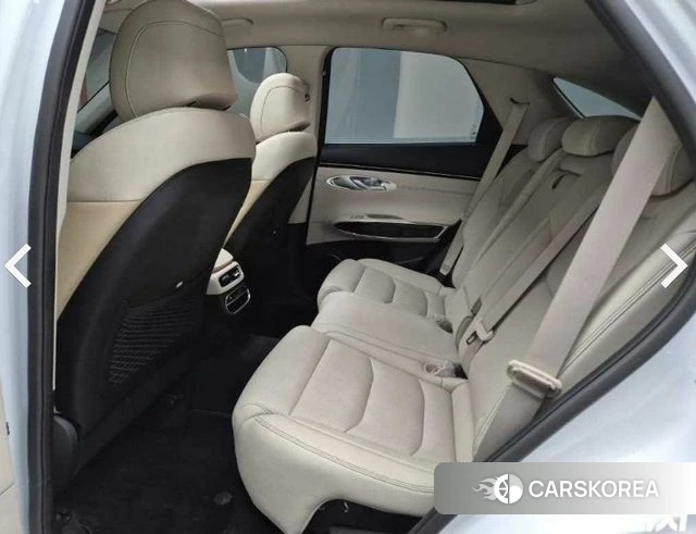 Genesis GV70 2021 Белый из Кореи, фото 2