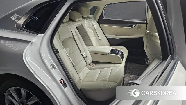 Hyundai The New Grandeur IG Hybrid 2022 Белый из Кореи, фото 2