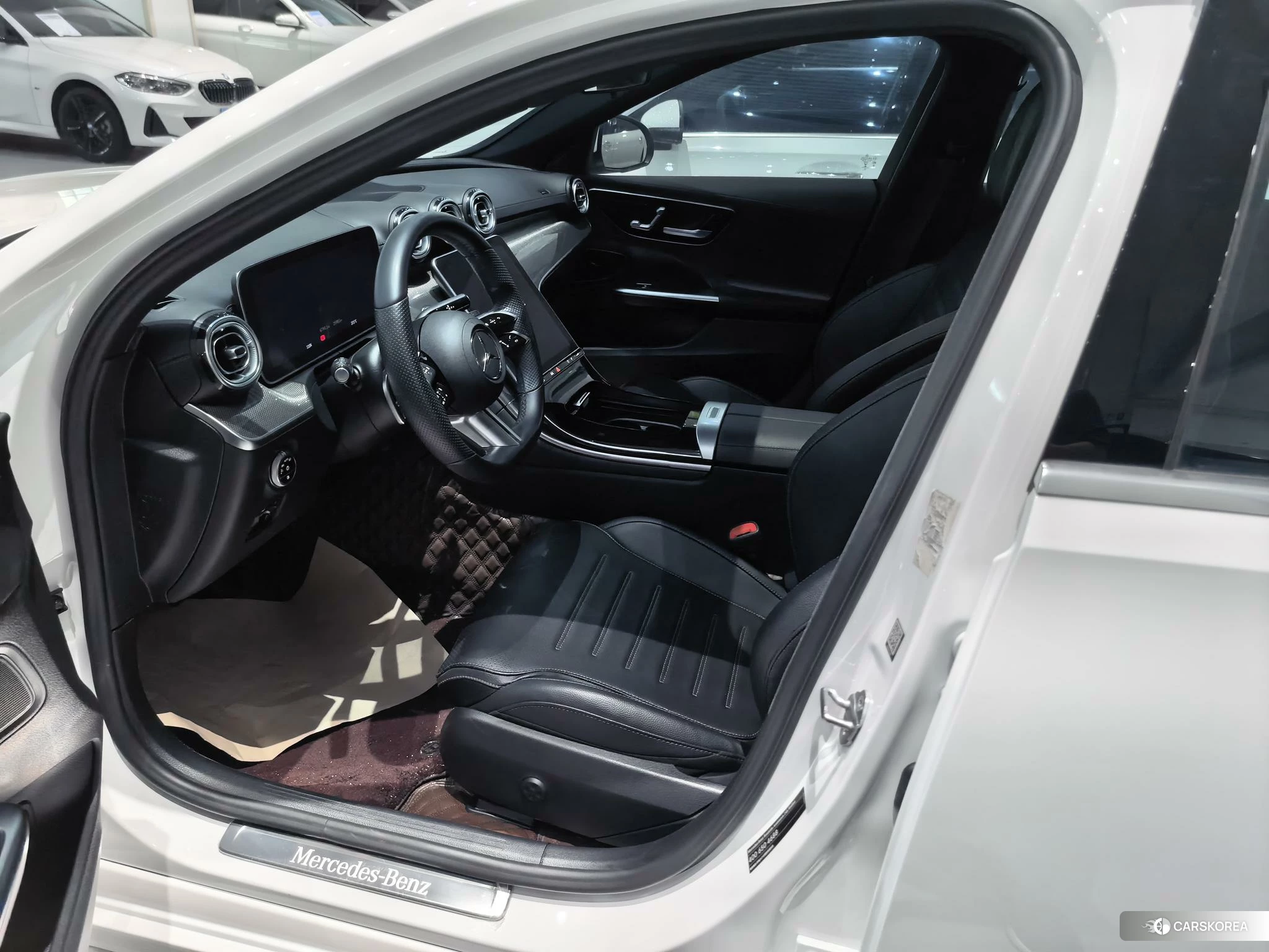 Mercedes-Benz Class C 2022 Белый из Китая, фото 2