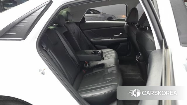 Hyundai Avante (CN7) 2023 Белый из Кореи, фото 2