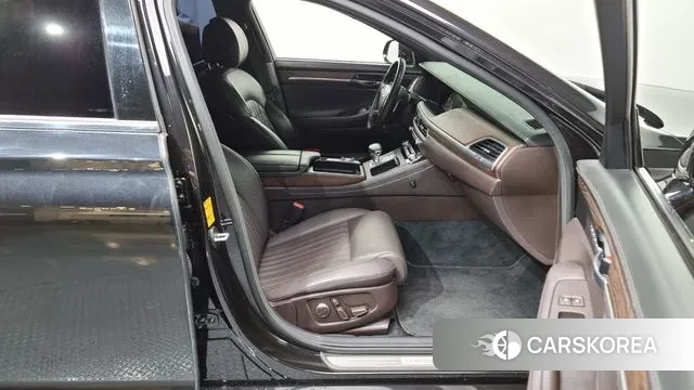 Genesis G90 2019 Черный из Кореи, фото 2