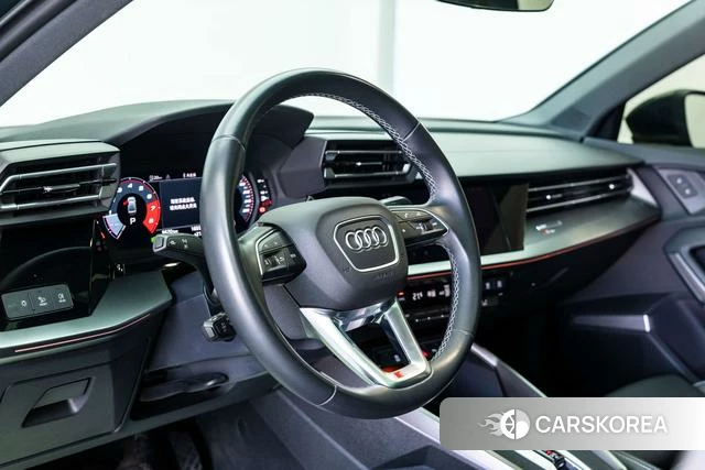 Audi A3 2025 Зеленый из Китая, фото 2