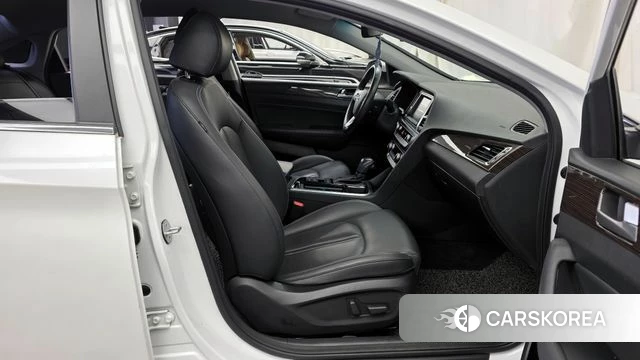 Hyundai Sonata New Rise 2019 Белый из Кореи, фото 2