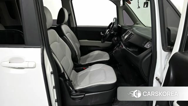 Kia The New Kia Ray 2023 Белый из Кореи, фото 2