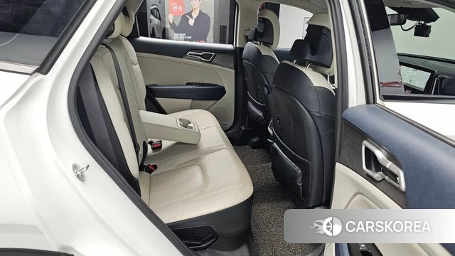 Kia Sportage 5th Generation Hybrid 2021 Белый из Кореи, фото 2