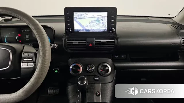 Hyundai Casper 2023 Зеленый из Кореи, фото 2