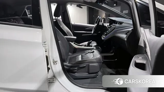 Chevrolet (GM Daewoo) Bolt EV 2019 Белый из Кореи, фото 2