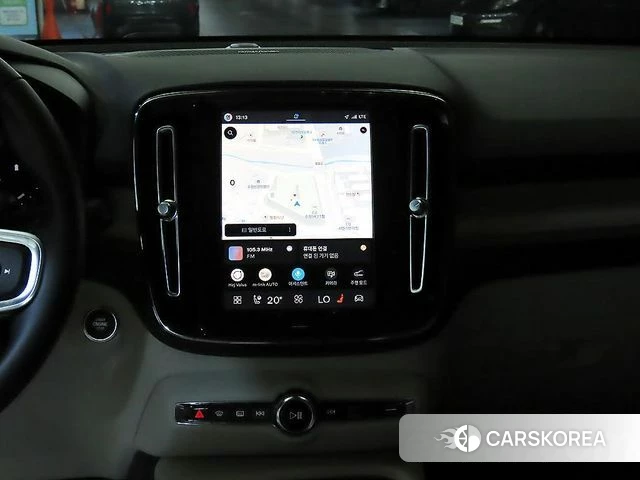 Volvo XC40 2026 Белый из Кореи, фото 2