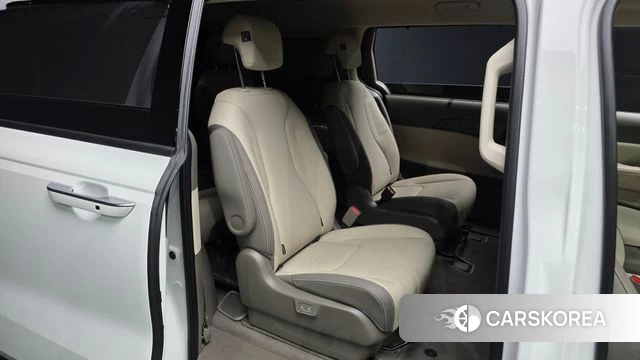 Kia The New Carnival 4th Generation 2024 Белый из Кореи, фото 2