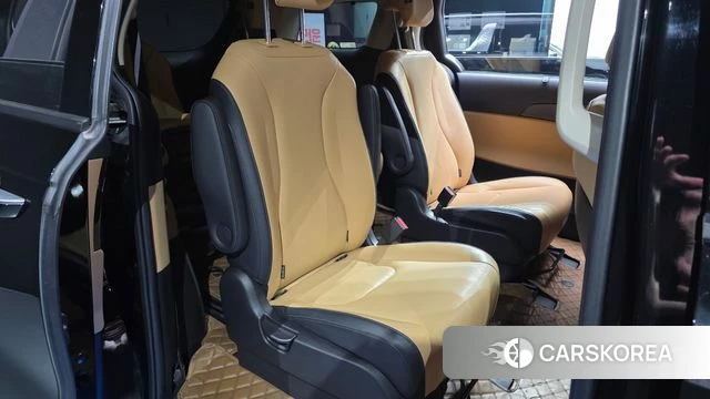 Kia Carnival 4th generation 2020 Черный из Кореи, фото 2