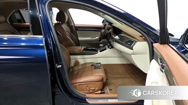 Genesis G90 2021 Синий из Кореи, фото 2