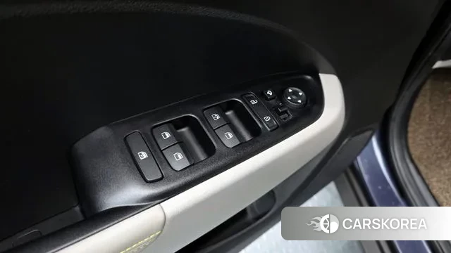 Hyundai Venue 2023 Синий из Кореи, фото 2