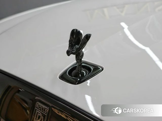 Rolls-Royce Ghost 2nd Generation 2022 Белый из Кореи, фото 2