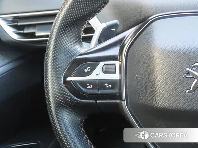 Peugeot 5008 second generation 2020 Черный из Кореи, фото 2